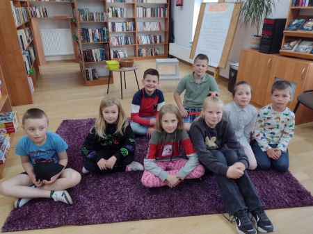 Wizyta klasy w Bibliotece Publicznej Gminy Ciechocin z siedzibą w Elgiszewie.